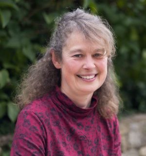 Hettie Peplow, Essence Coach