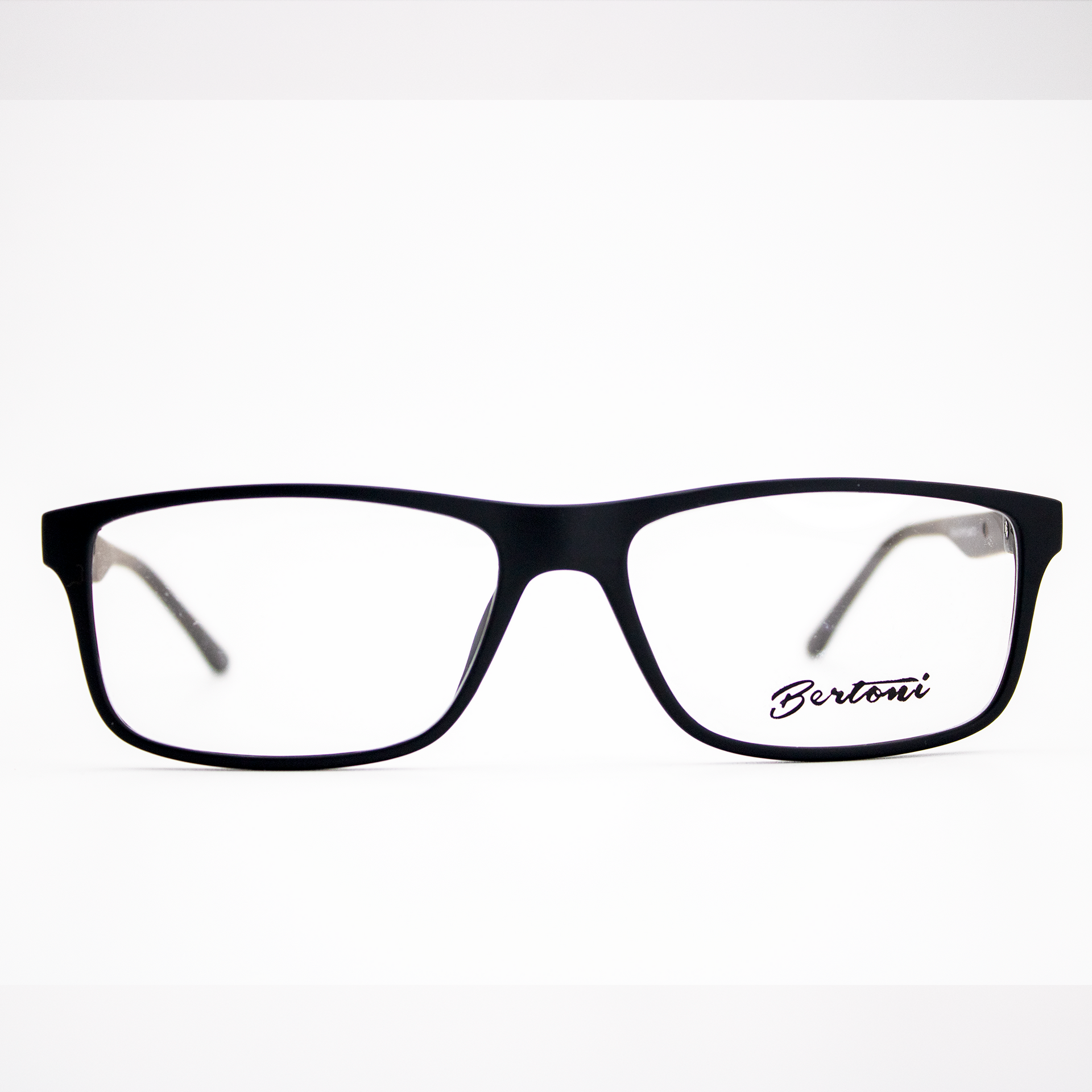 Linha Masculina de Óculos é na Ótica Indaiá
