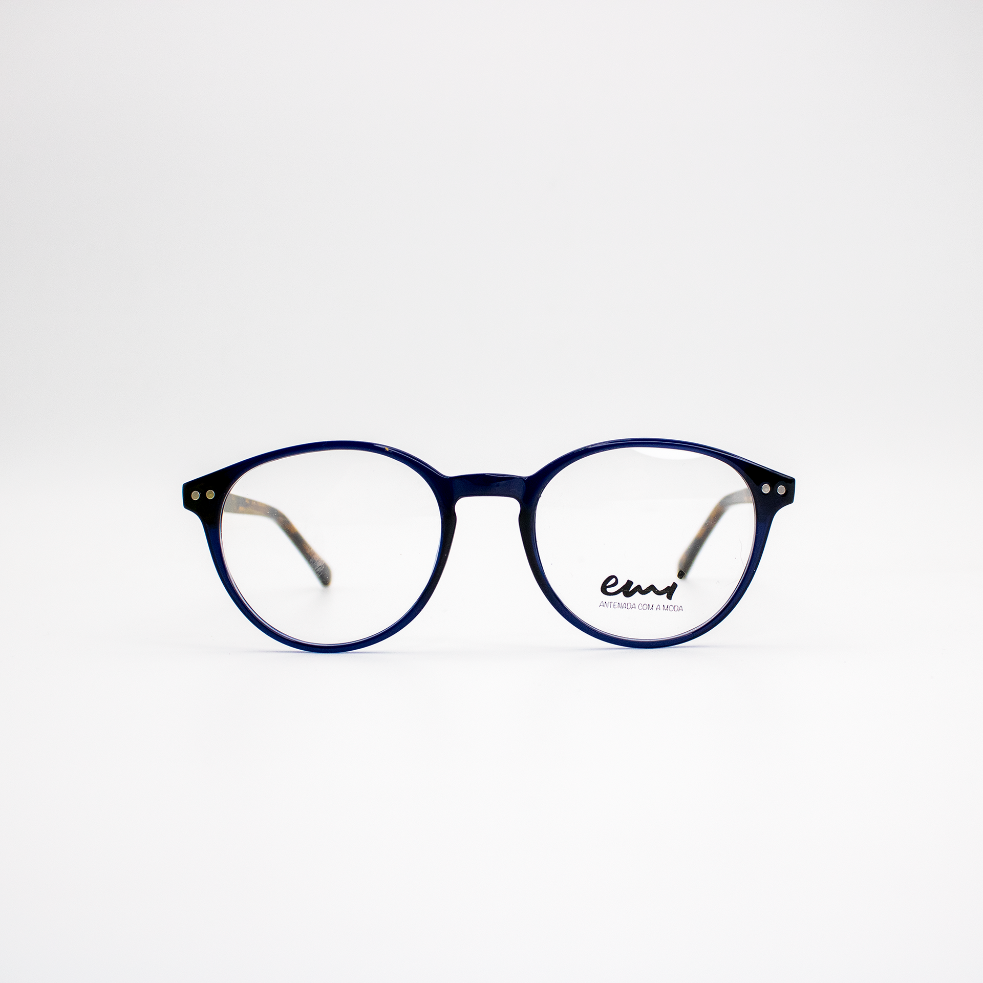 Linha Masculina de Óculos é na Ótica Indaiá