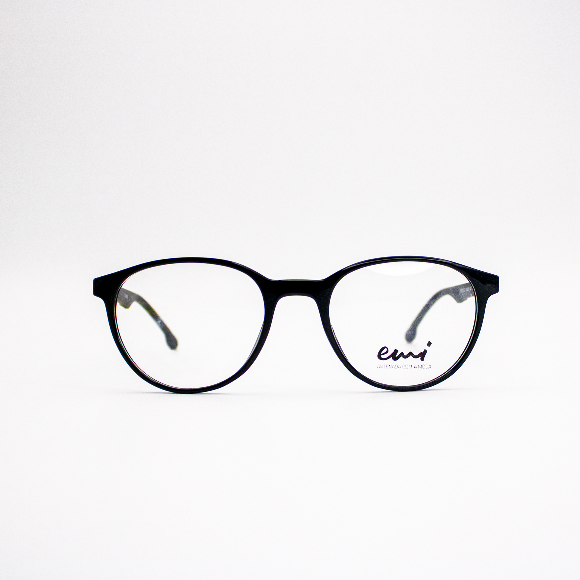 Linha Masculina de Óculos é na Ótica Indaiá