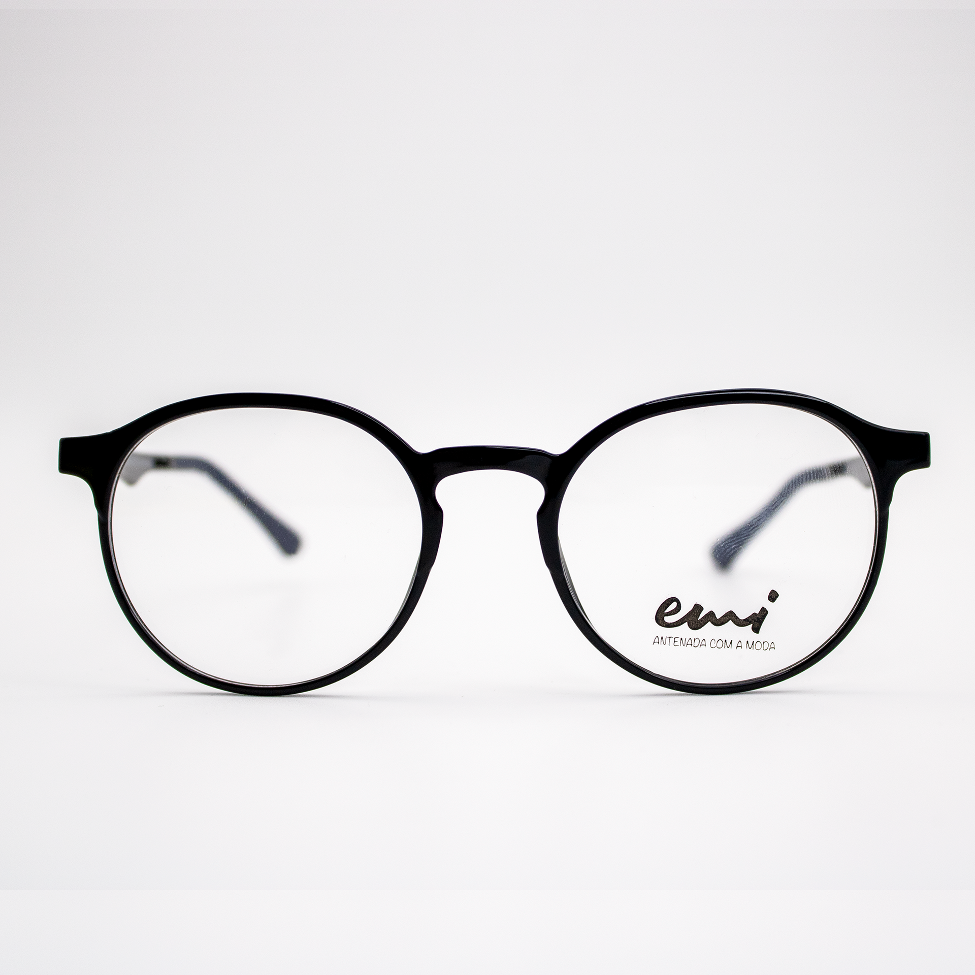 Linha Masculina de Óculos é na Ótica Indaiá