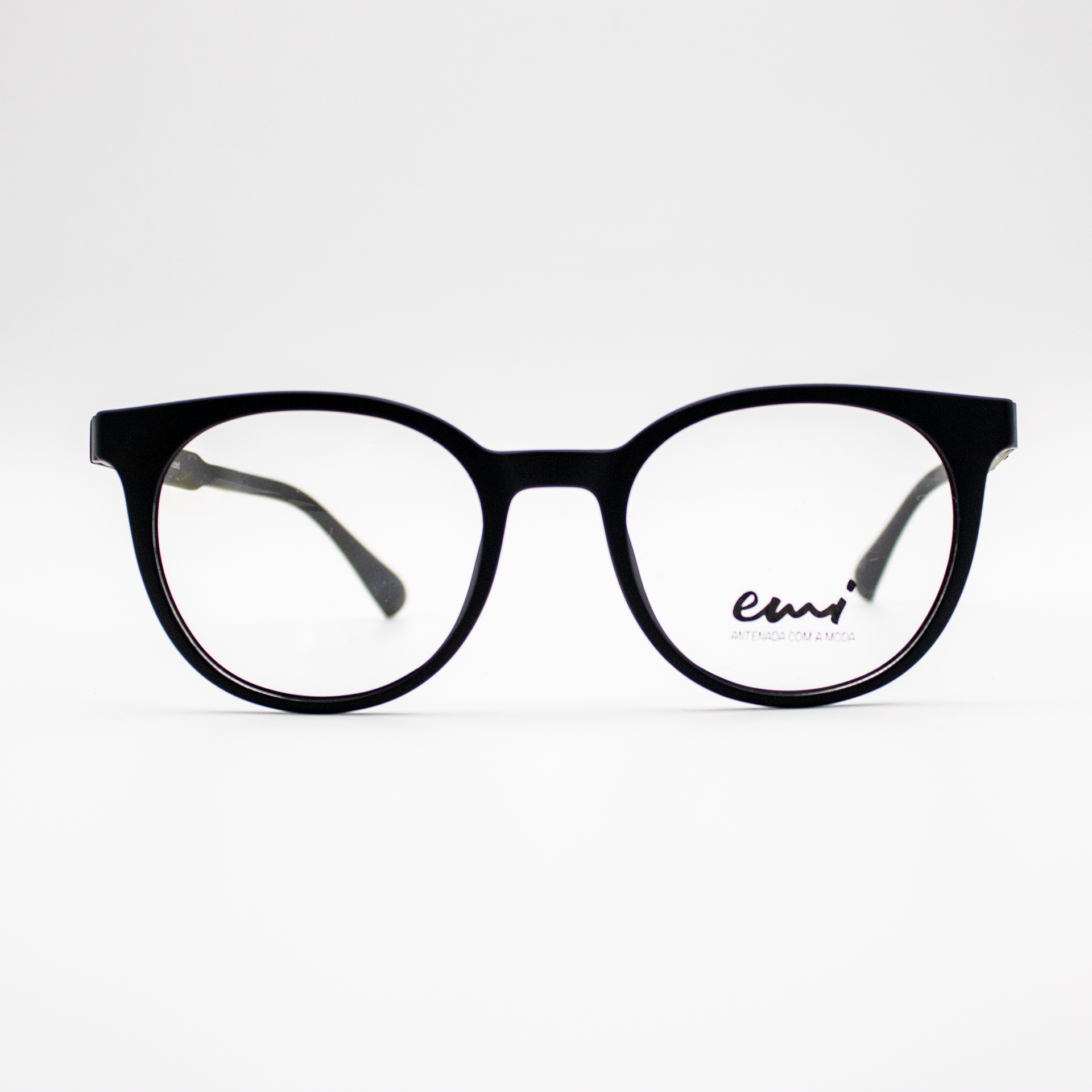 Linha Masculina de Óculos é na Ótica Indaiá