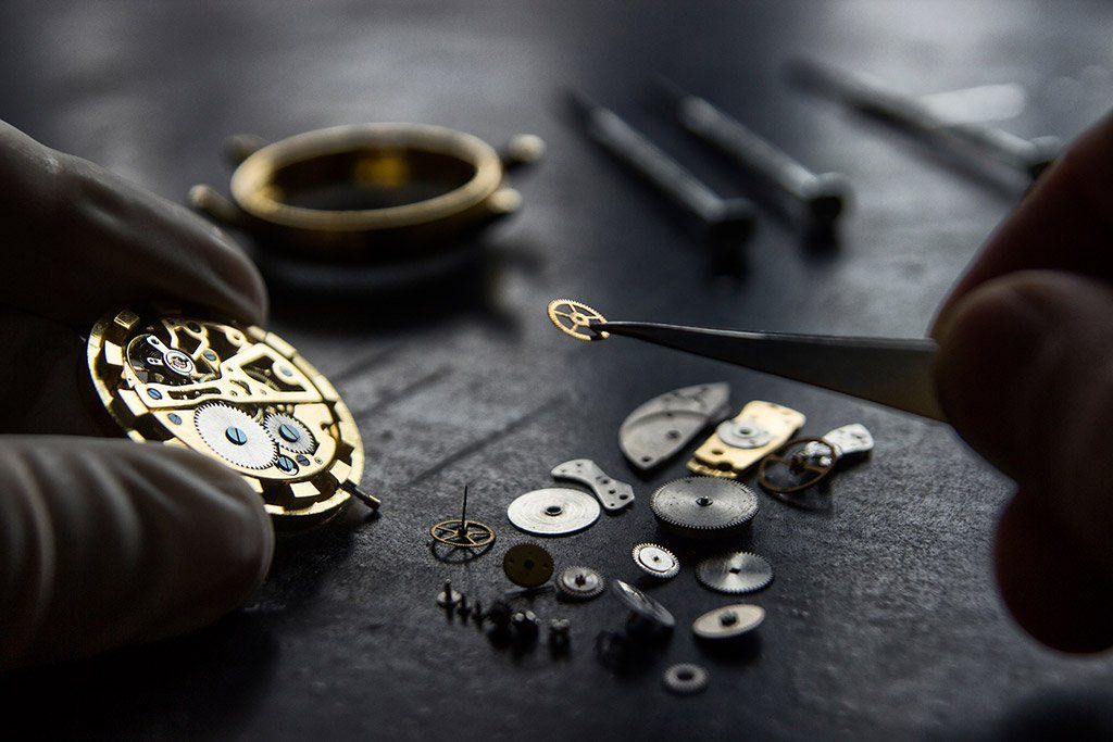 horloge reparatie Almere en Hilversum