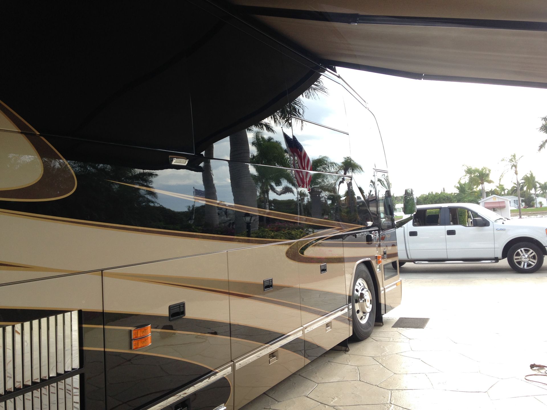Mobile RV Wash