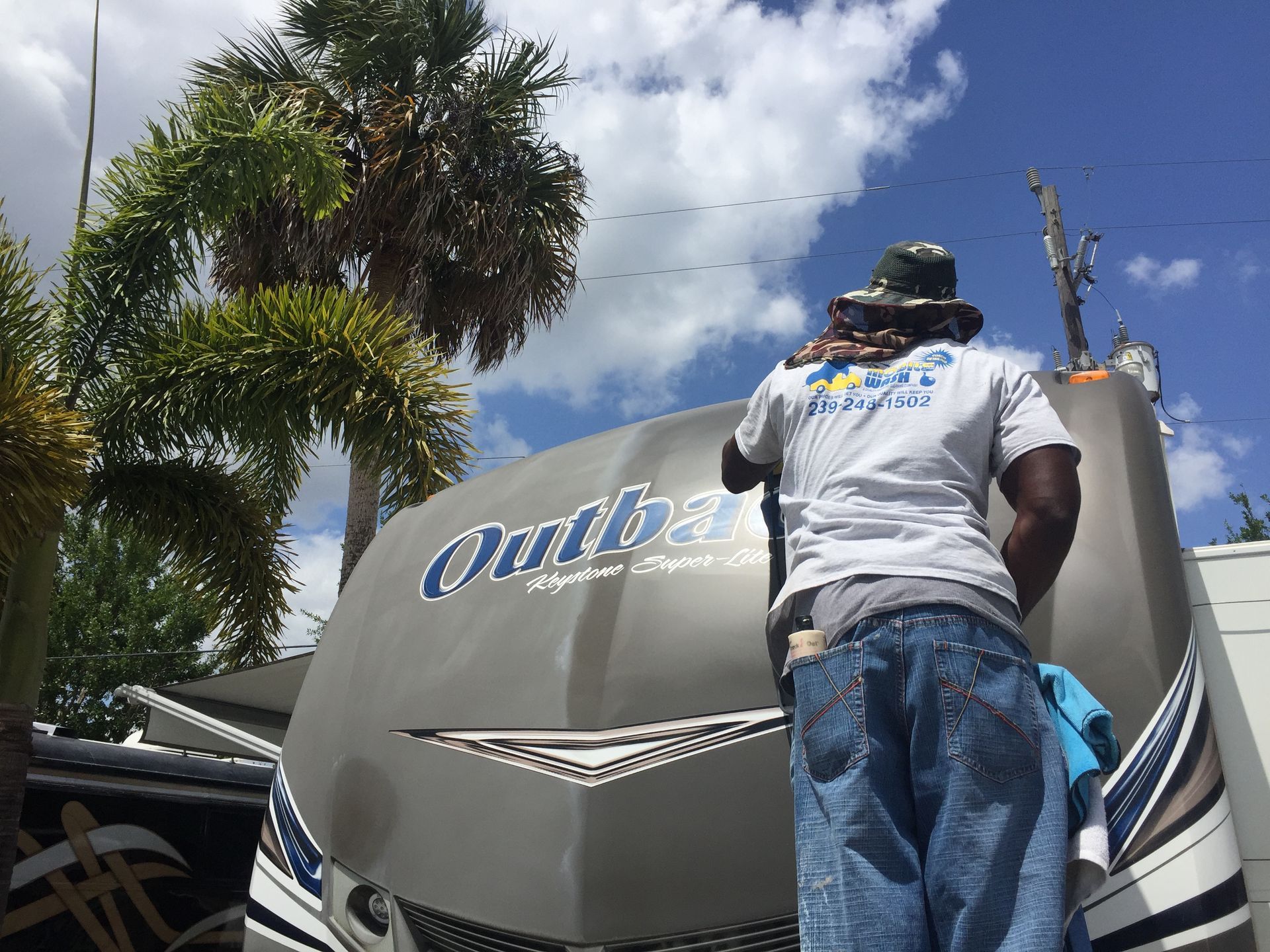 Mobile RV Washing
