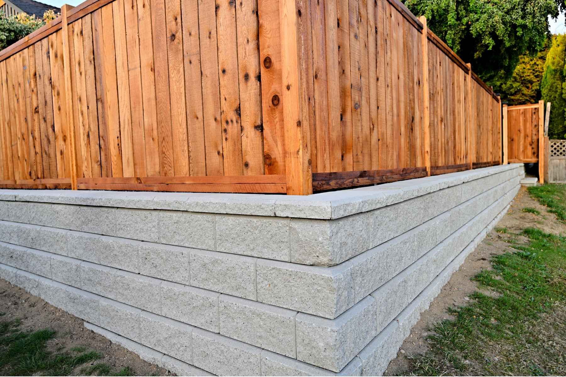 retaining wall installation