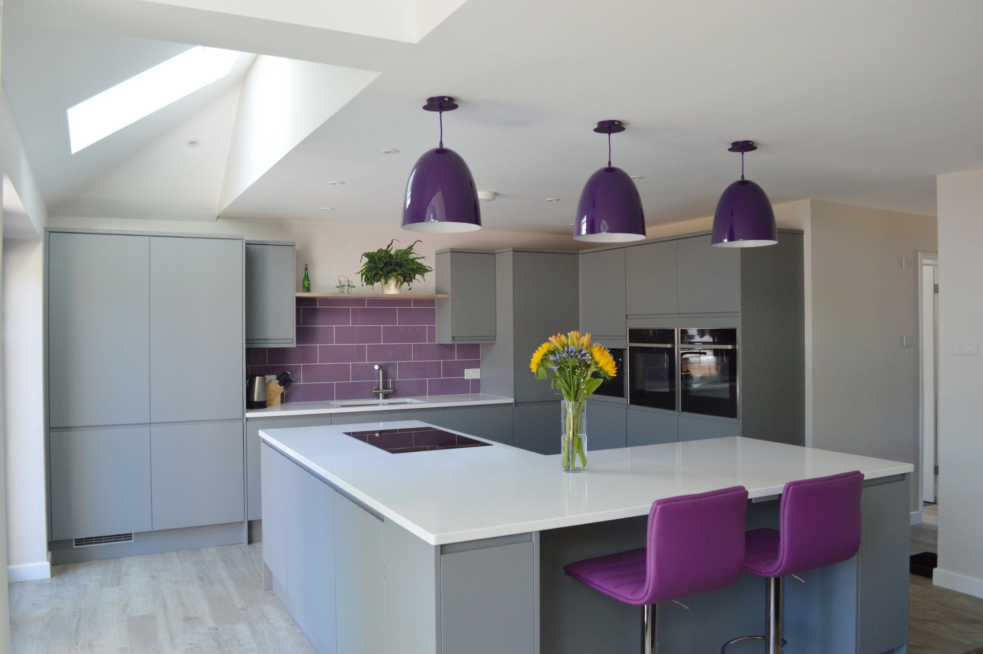 Modern, grey, handleless kitchen for Steve Colling, Woolton Hill in 2018