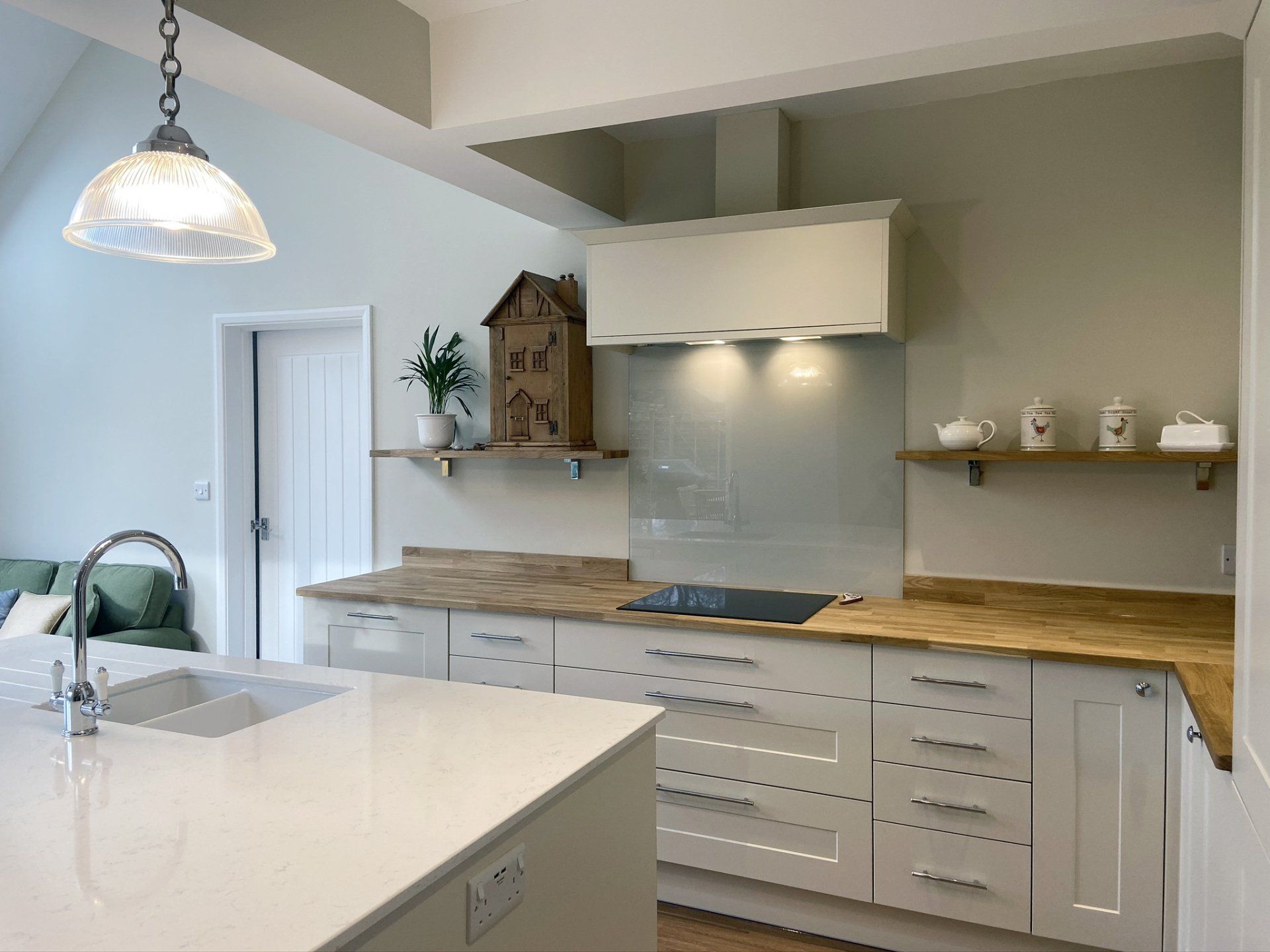 Contemporary, light, cream shaker kitchen for Scarlett Baker in Leamington Spa, 2019