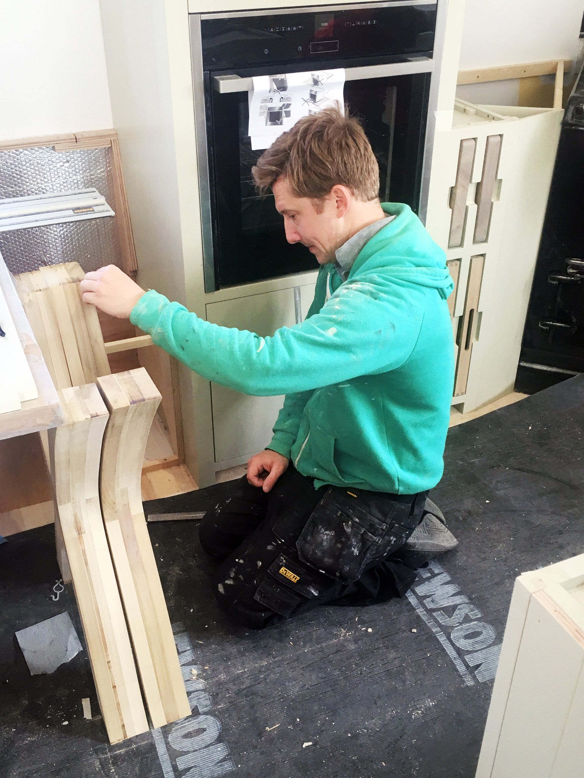 Kier choosing wood samples