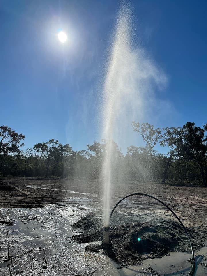 Water Gushing from the Borehole Turns the Ground into Mud — Grid Drilling in Munduberra, QLD
