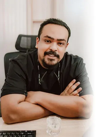 Dr Belgmair Omar, chirurgien dentiste expert en esthétique dentaire à Marrakech