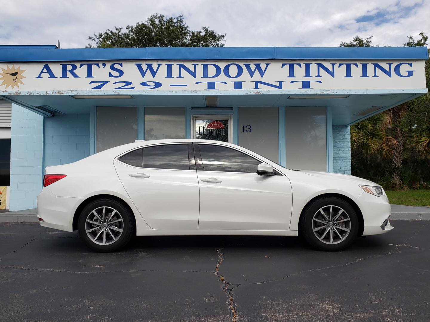 About Art's Window Tinting Window Tinting Service in