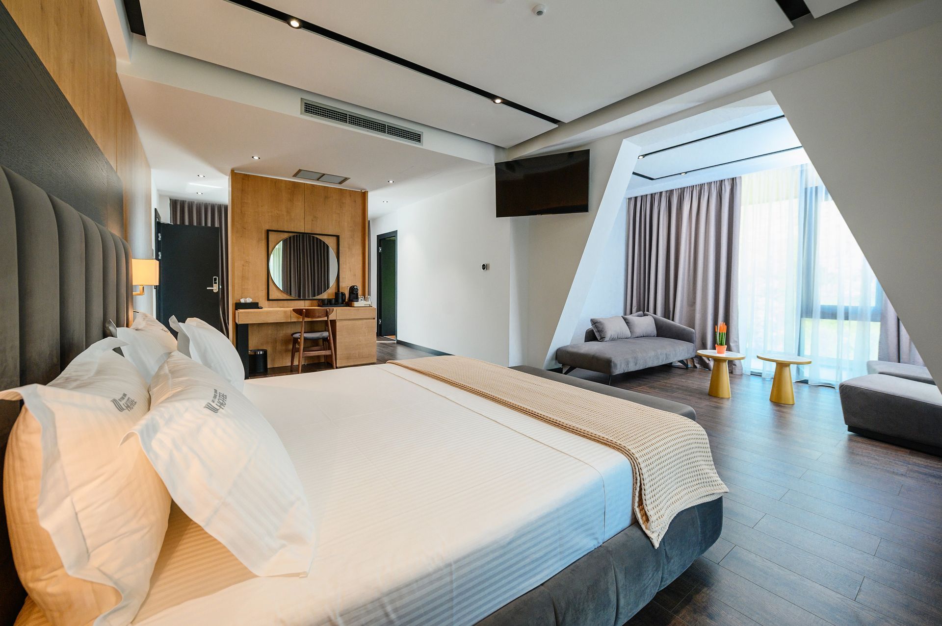 uji i ftohte tepelene