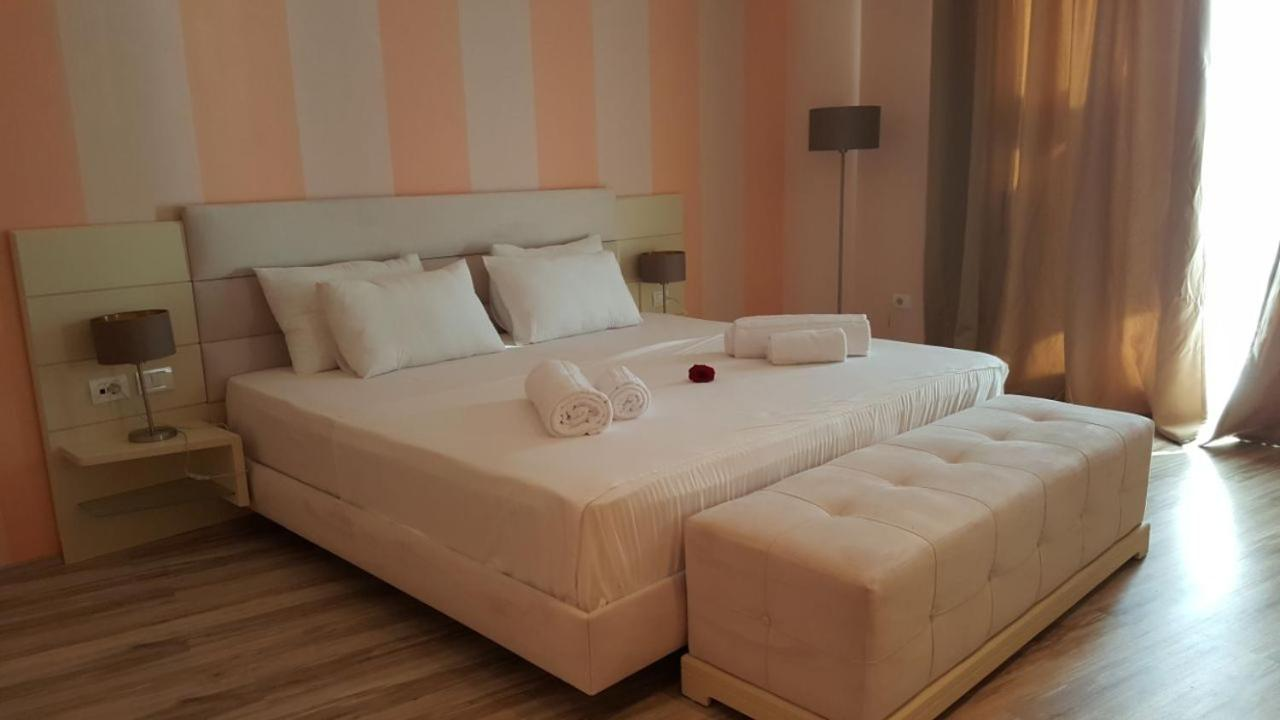 hotels in durres