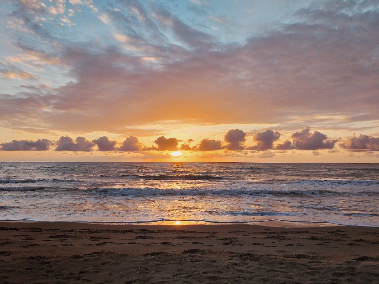 Lalzi Bay Beach