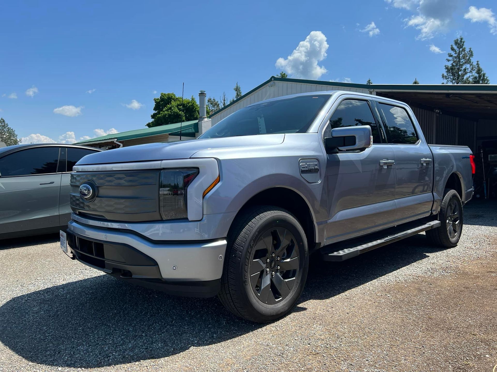 2022 Ford F-150 Lightning Exterior