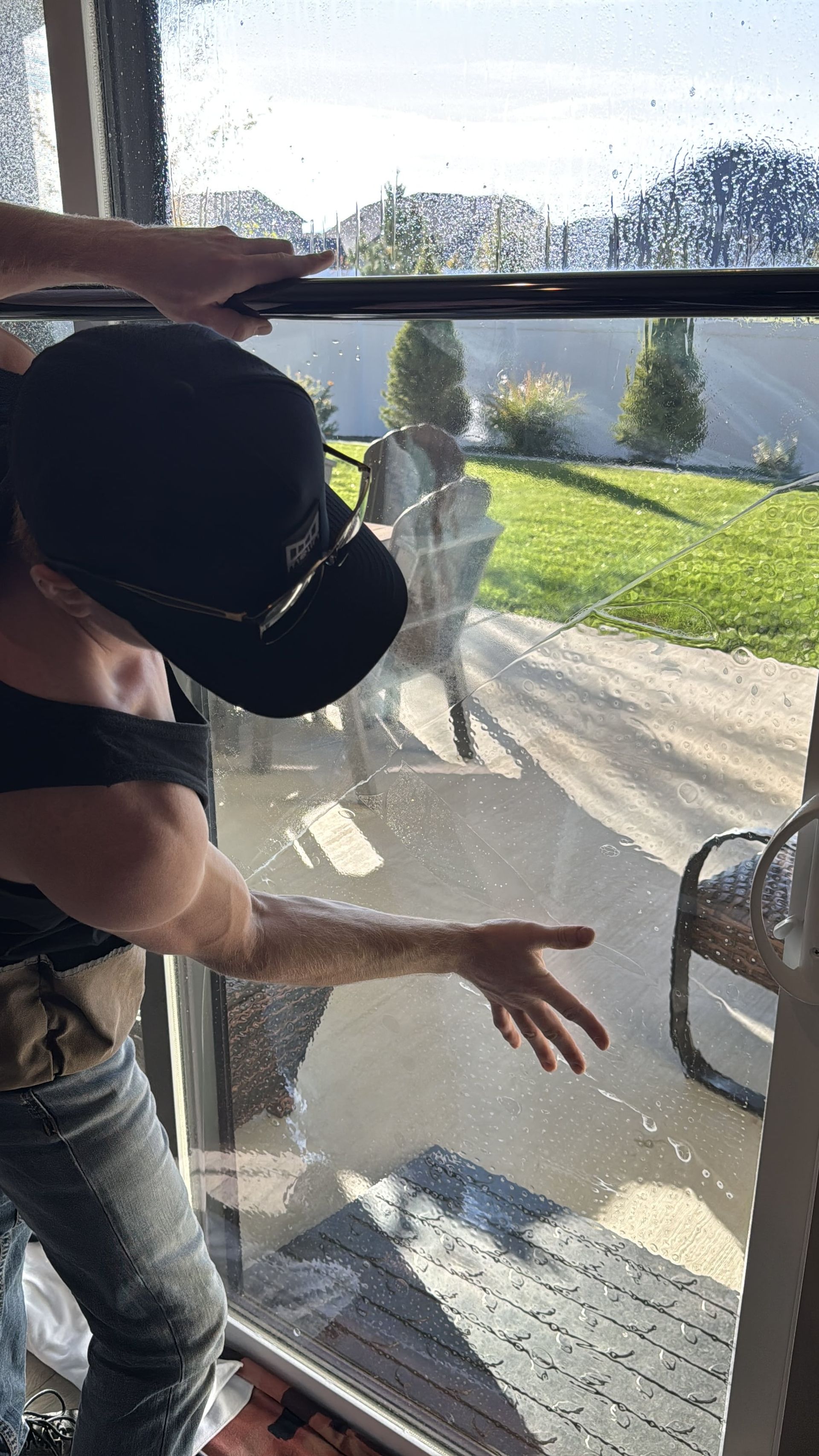 Glanzen Window Tint Installer