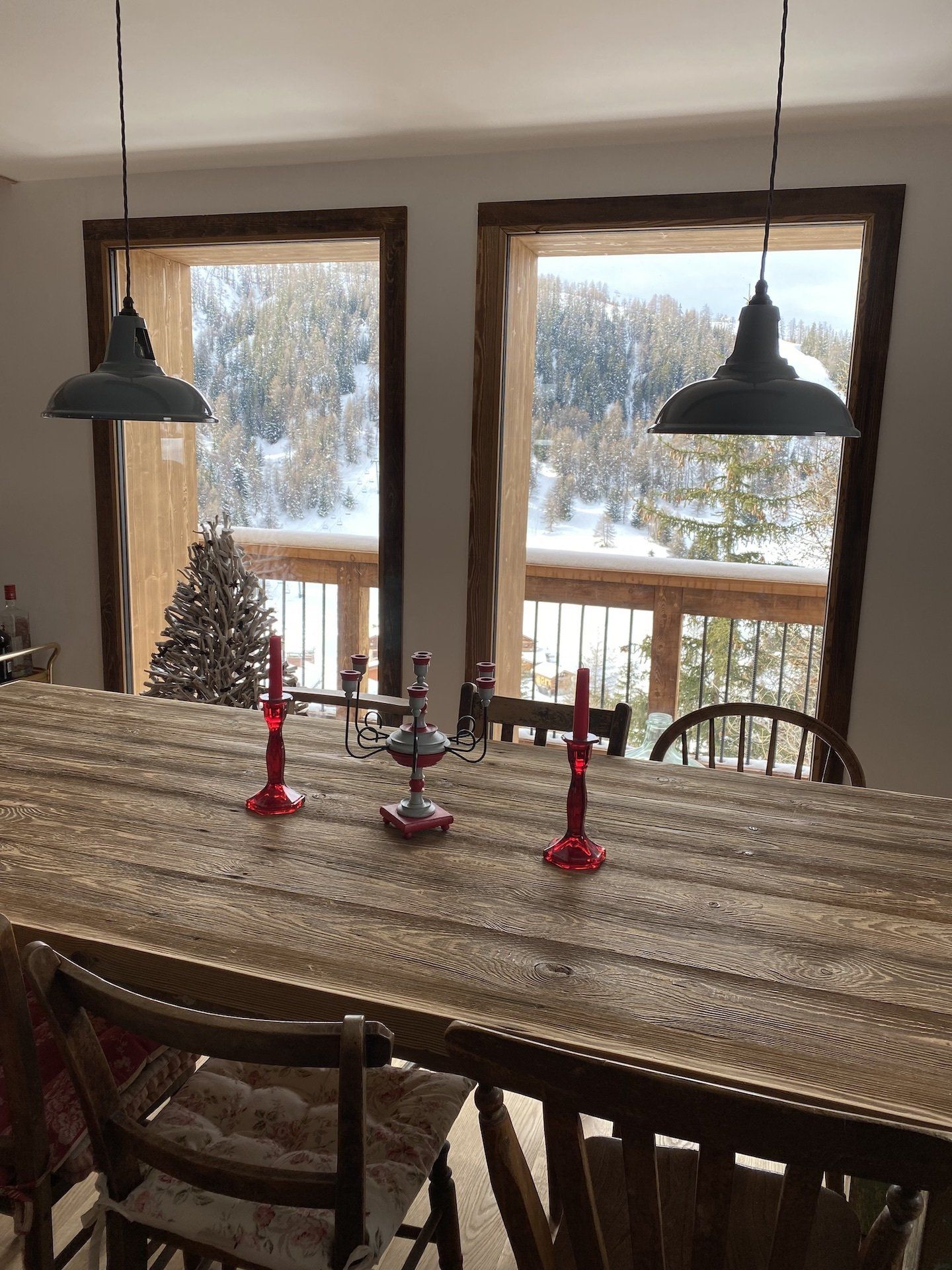 Chalet Marmotte Dining Area with Views