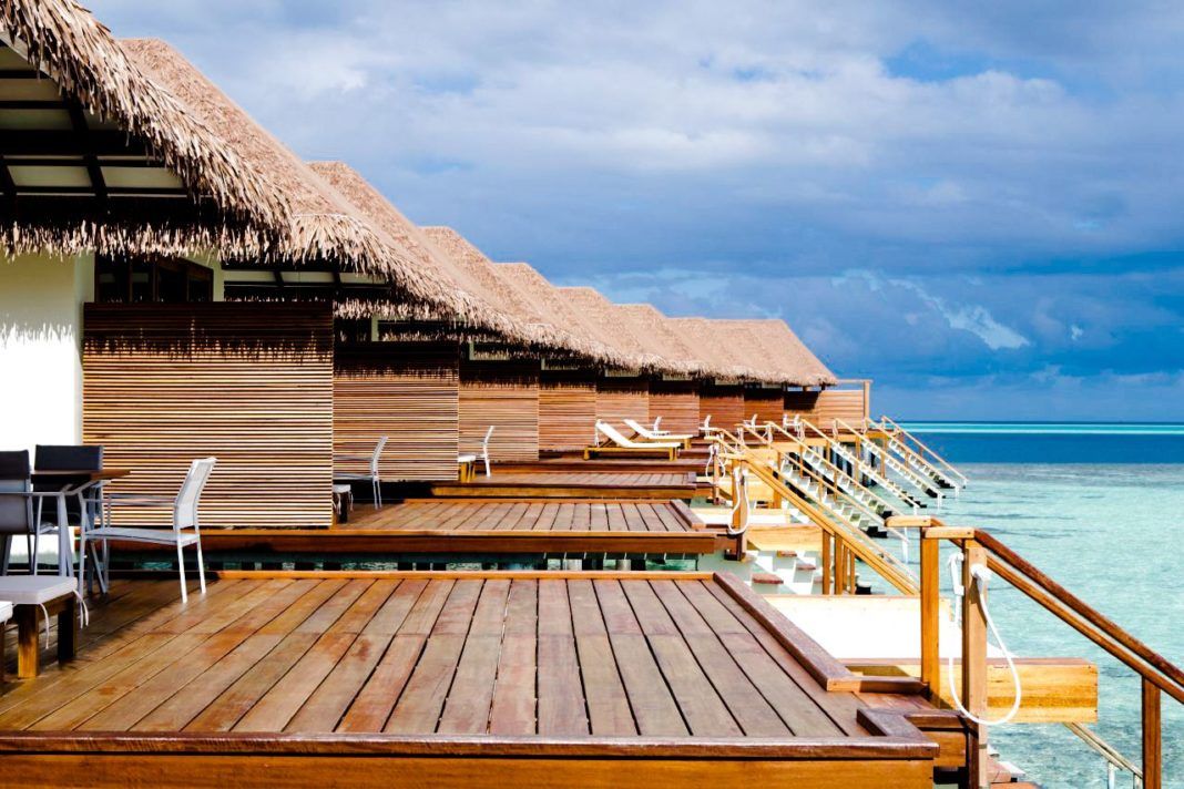 thatched roof maintenance