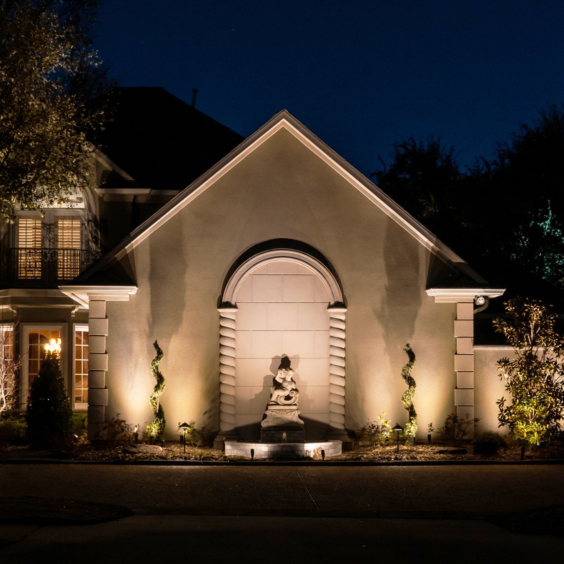 outdoor landscape lighting