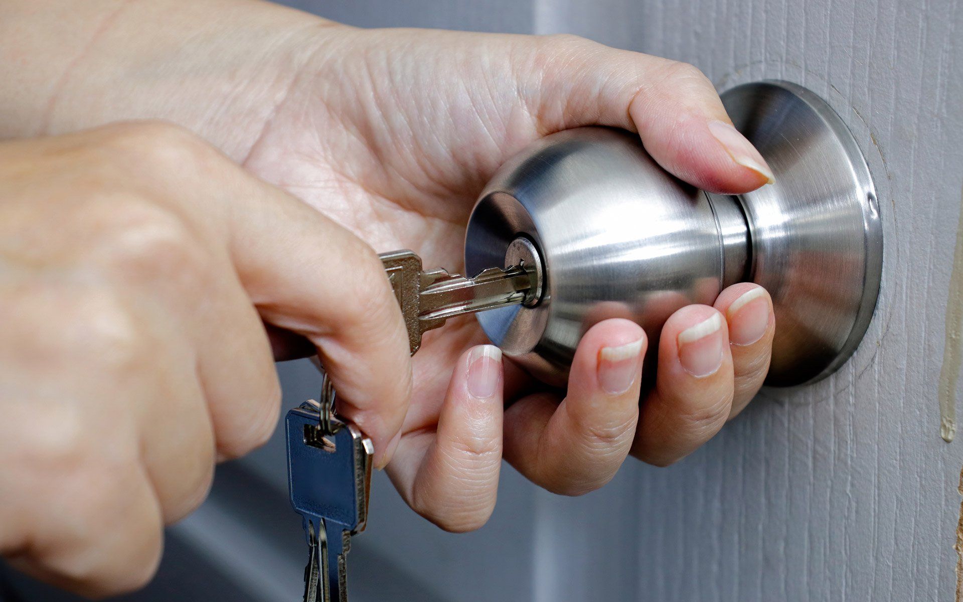 Opening Door — Portland, OR — Atlasta Lock And Safe Company
