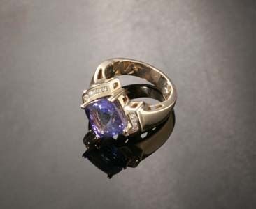 Tanzite and Diamond Ring