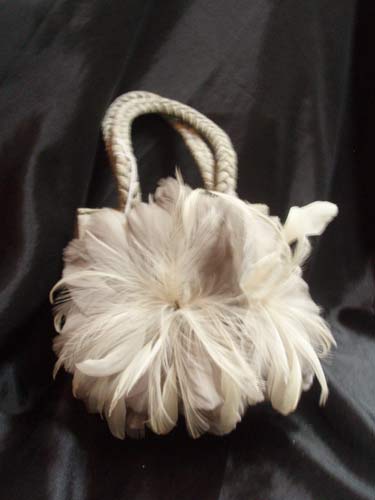 White-Feather-Purse
