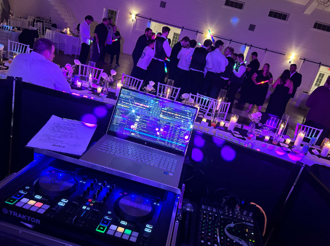 wedding dj booth