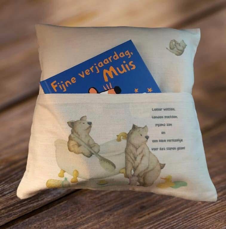 Kinderkussen, beren, met extra vak voor het opbergen van een boek of pyama