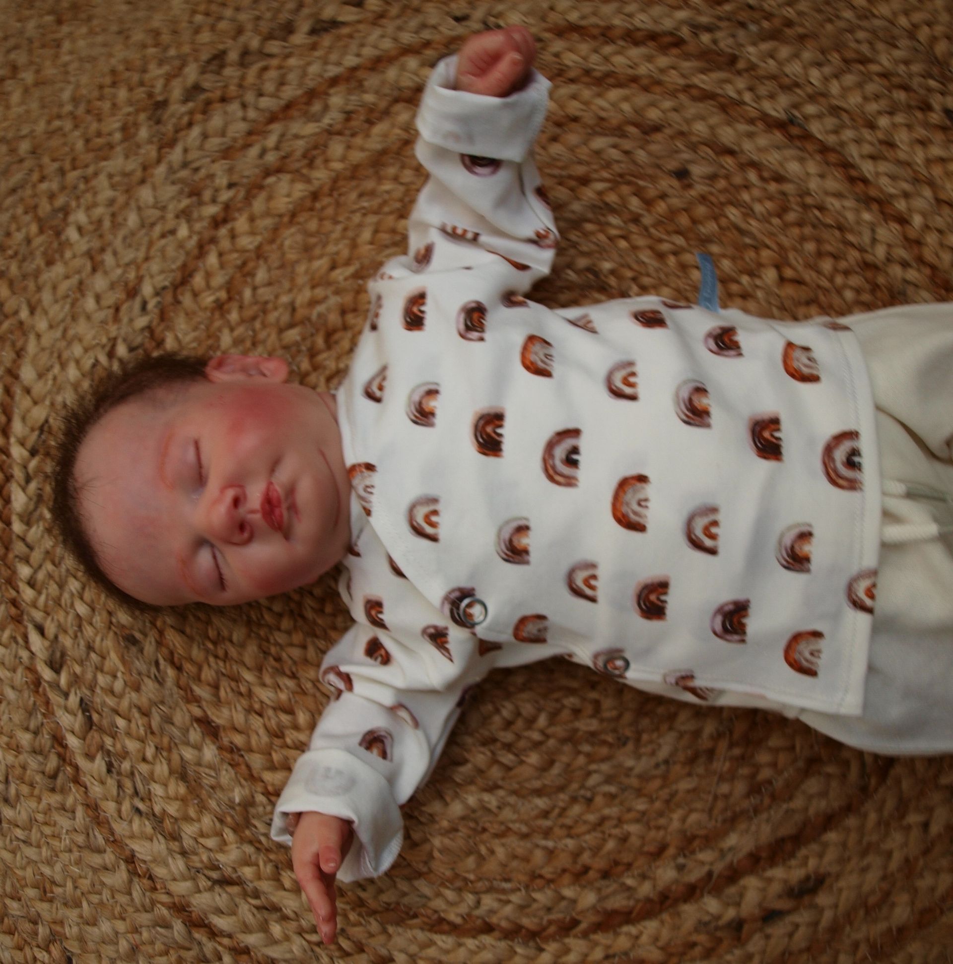 Regenboogjes, luiertruitje voor pas geboren baby maat 56 unisex