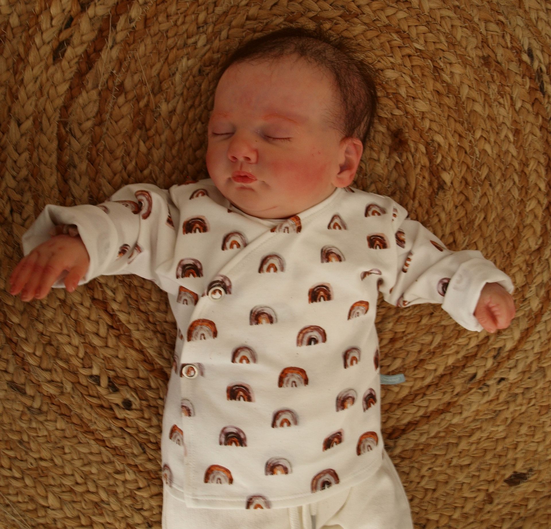 Regenboogjes, luiertruitje voor pas geboren baby maat 56 unisex