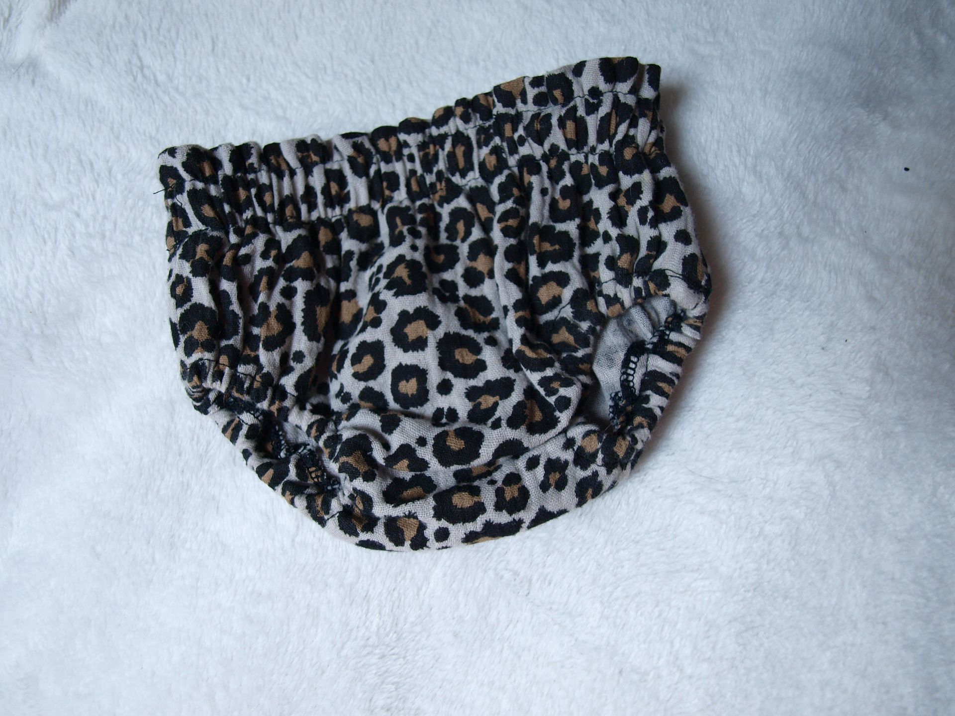 kort Uniek baby broekje met luipaard print, 0-3 maanden