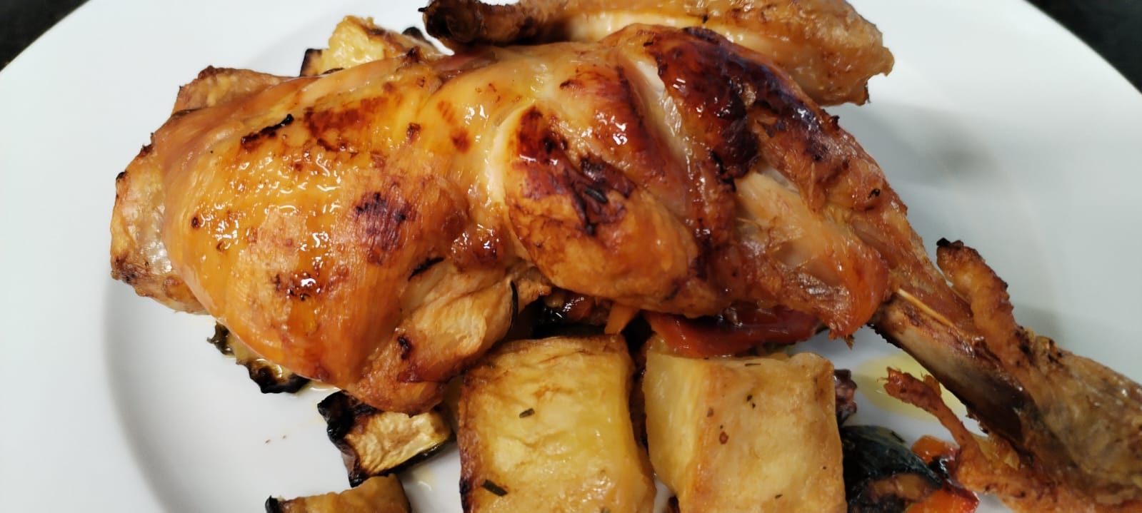 pollo con patate arrosto