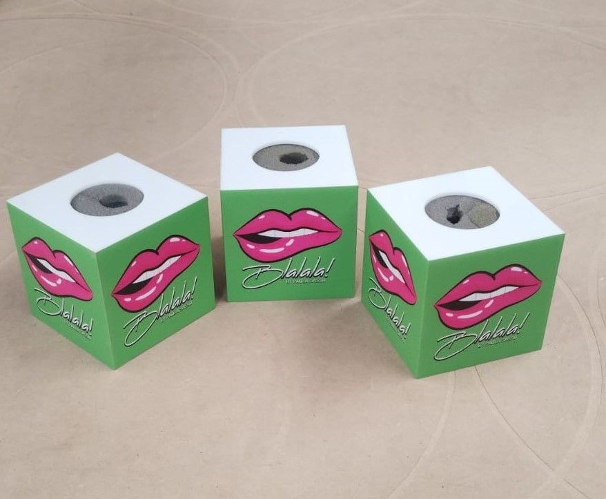 ARTE Y DISEÑO EN ACRÍLICO SOLÍS