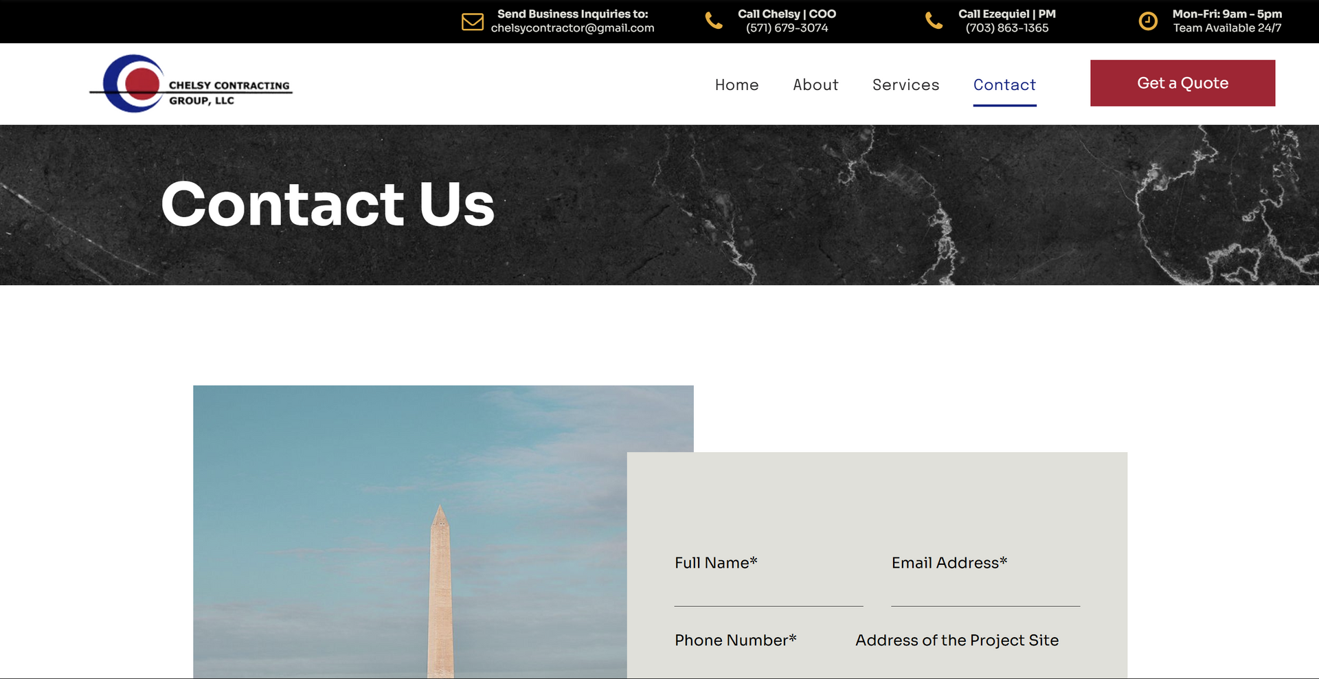 Website contact page: Girl with pets, blue heart background, WhatsApp and information buttons.