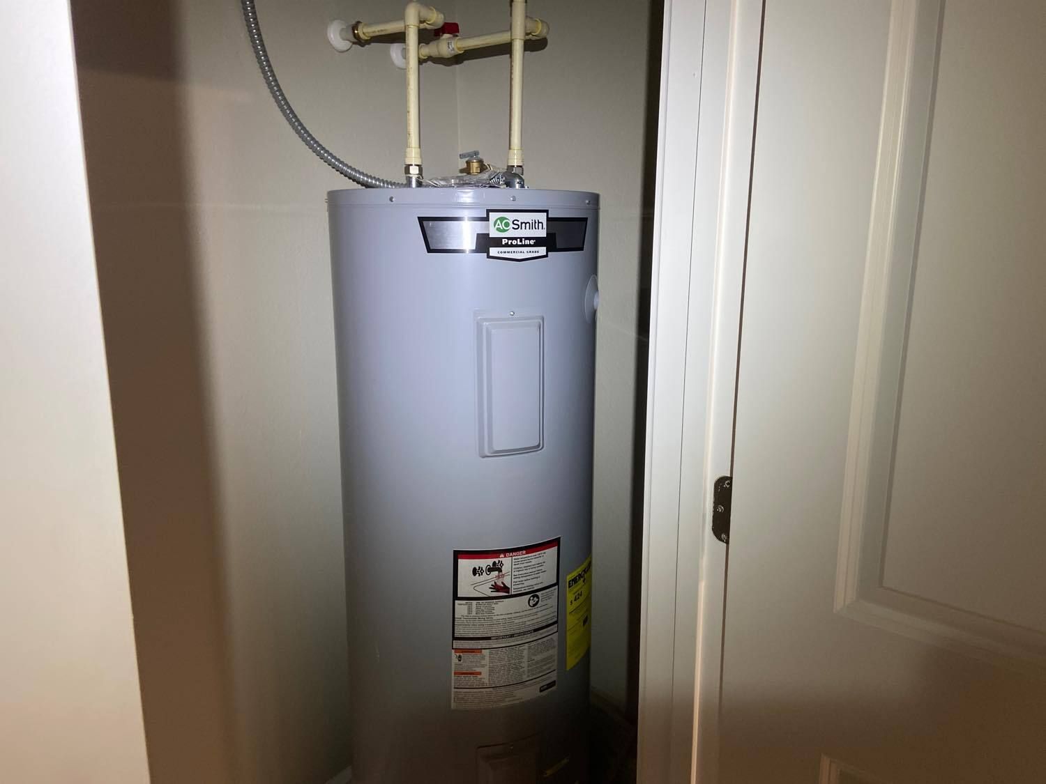 Water Heater - Orlando, FL - E.M.I.L Home Inspection