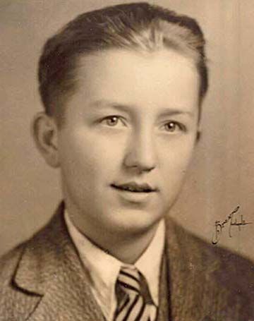 Teenager | Long Beach, CA | Mozena Medical