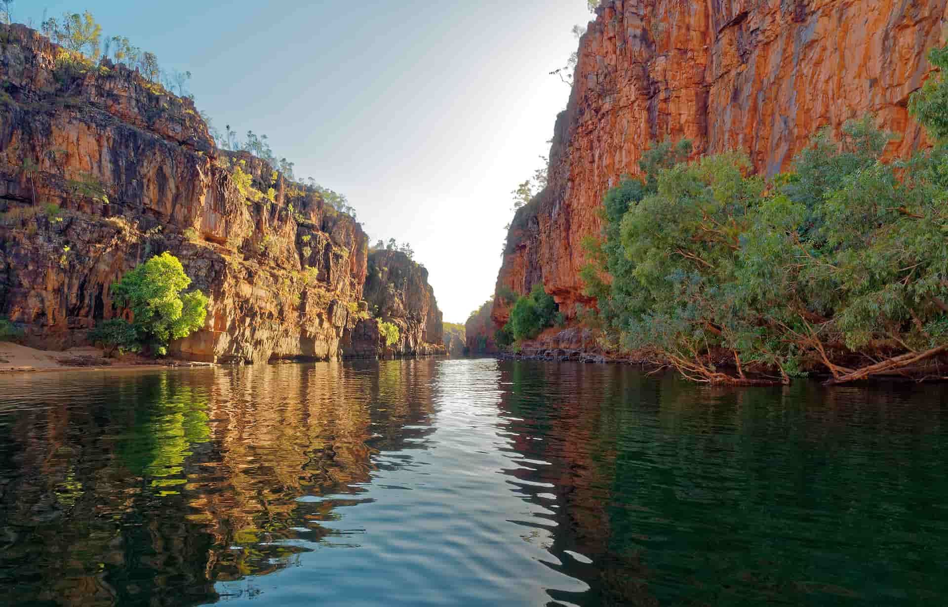 Breathtaking Coastal Cliffs and Picturesque Waterscapes  at Katherine — Arafura Pest Control Darwin In Katherine, NT