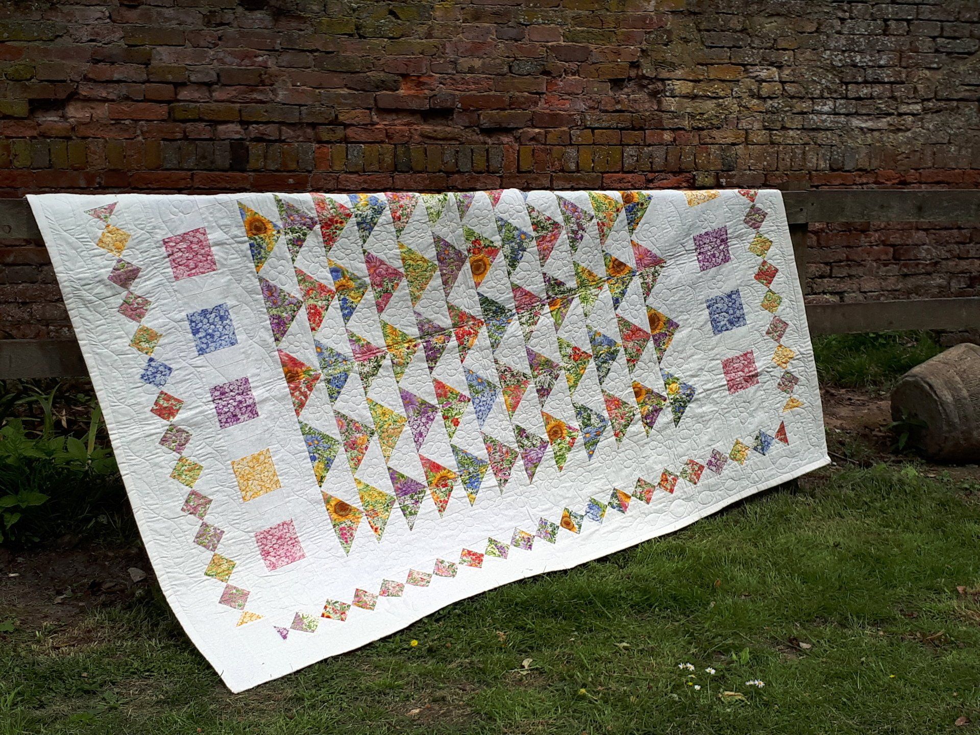 Garden on White Quilt