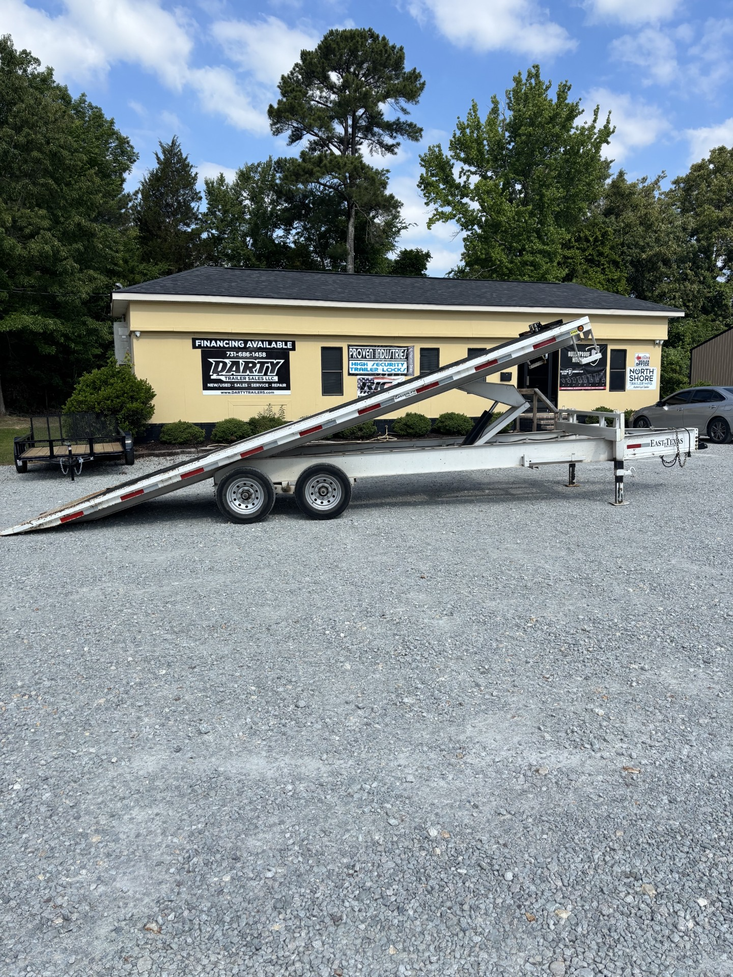 summit repo cash price 8800
east tx tilt trailer 20ft