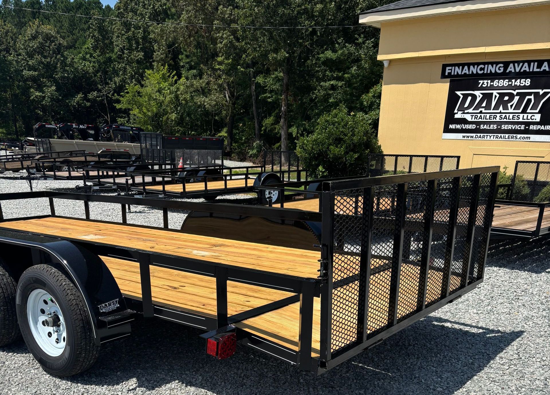 6'10 x 18' Utility Tandem Axle - with Brake and Angle Top Rail