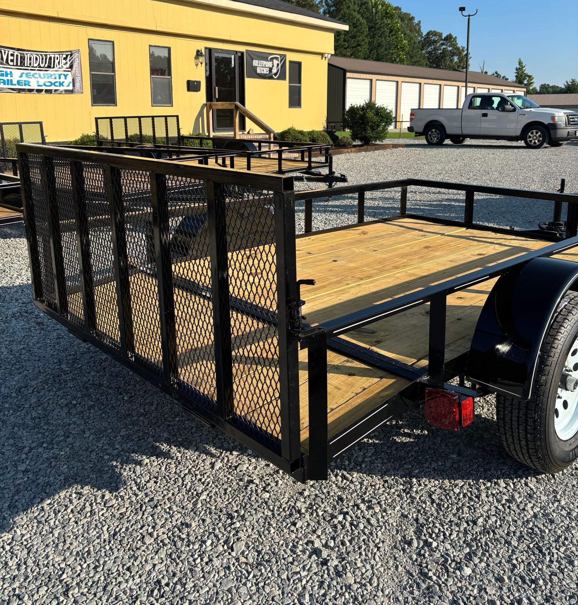 6' x 10' Single Axle