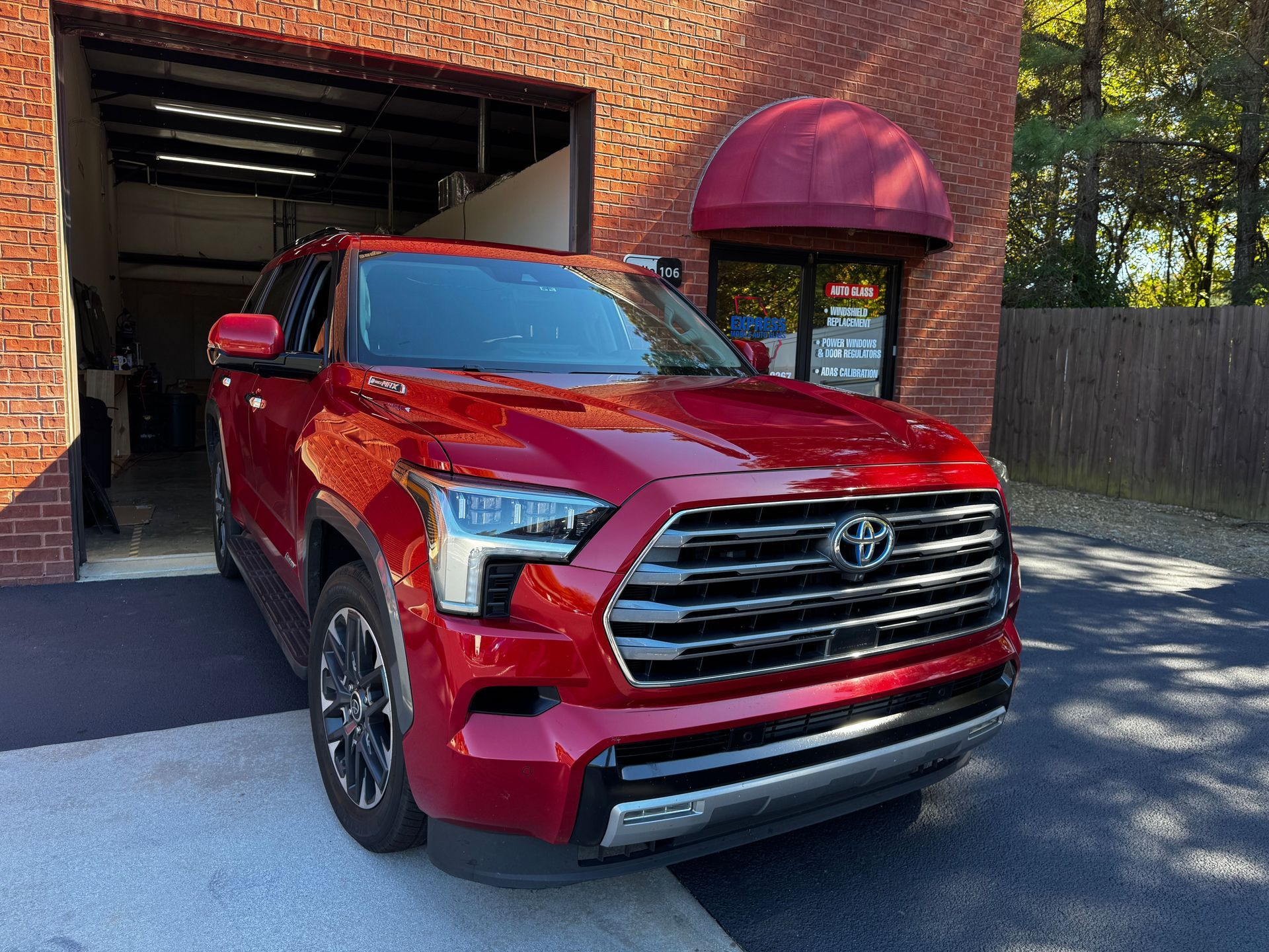 Auto Glass Repair Company in Lawrenceville, GA