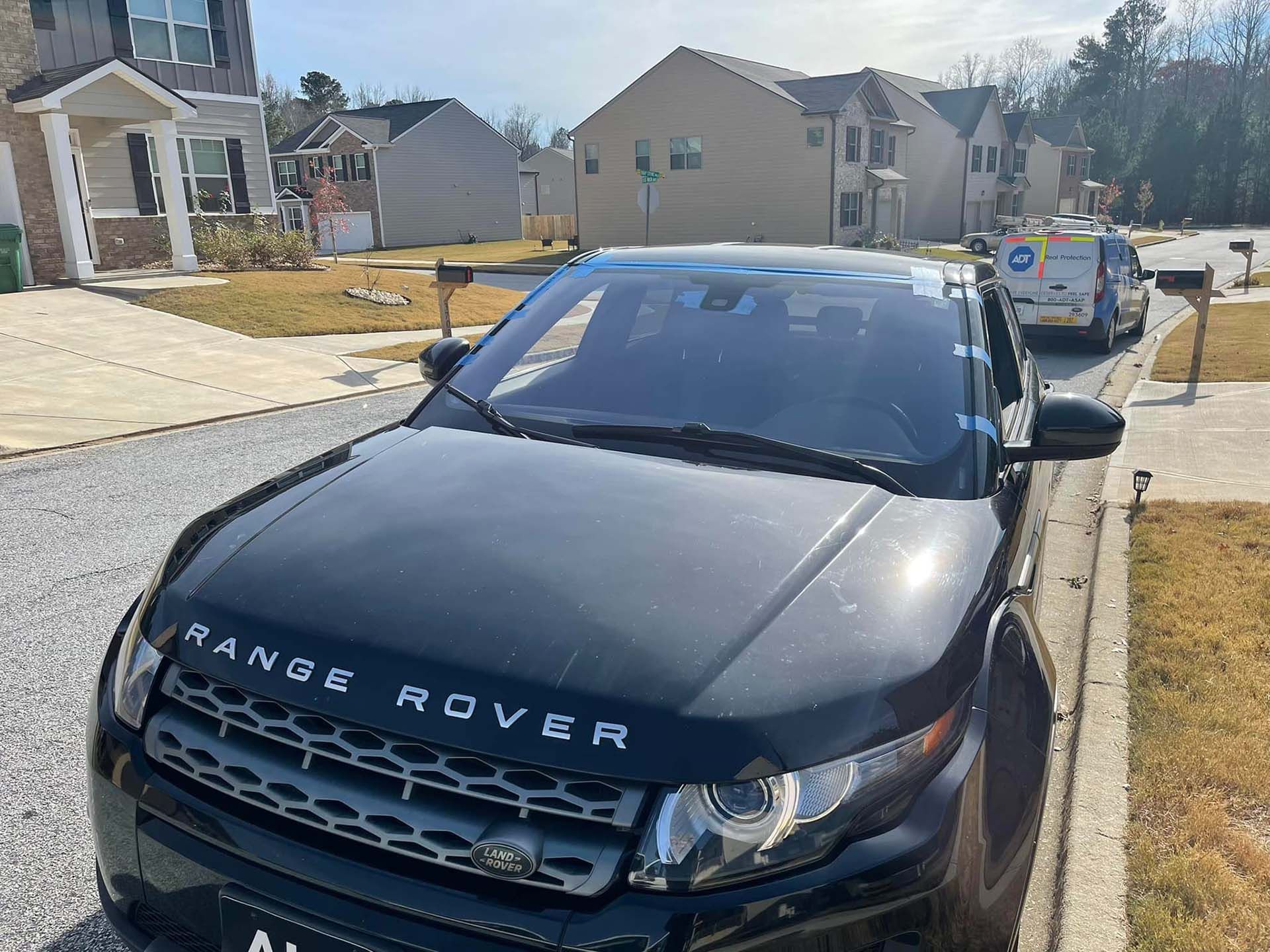 Windshield replacement services near Grayson, GA