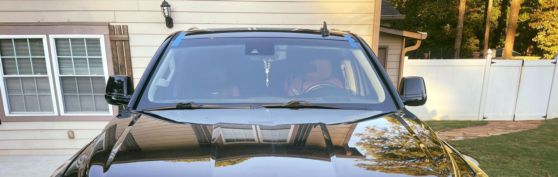 Windshield replacement near Grayson, GA