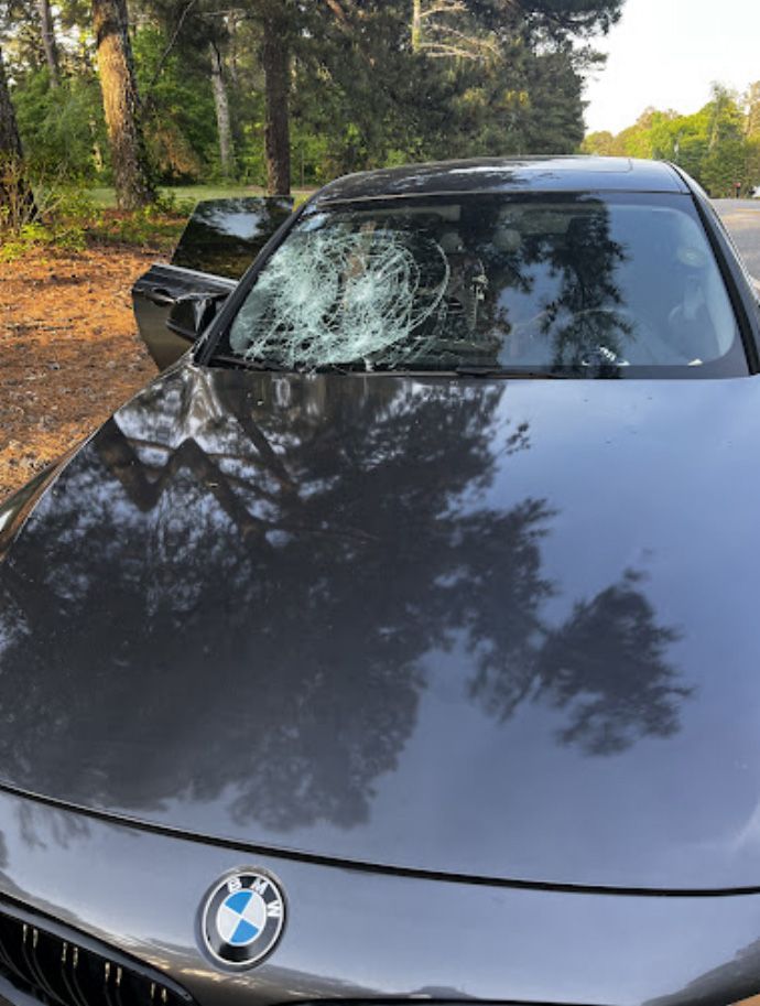Car windshield with cracked on the side — Grayson, GA — Express Mobile Auto Glass