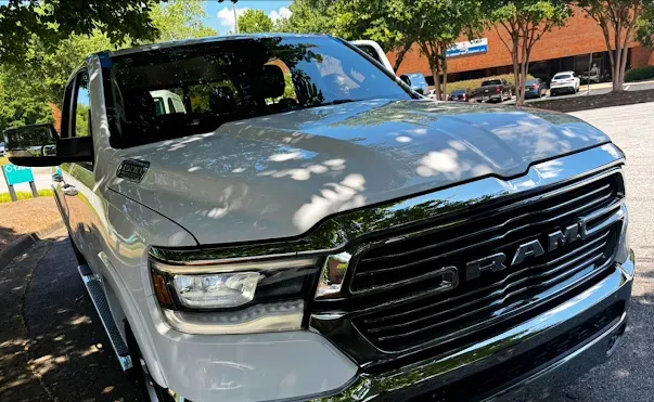 Auto glass repair near Lawrenceville, GA