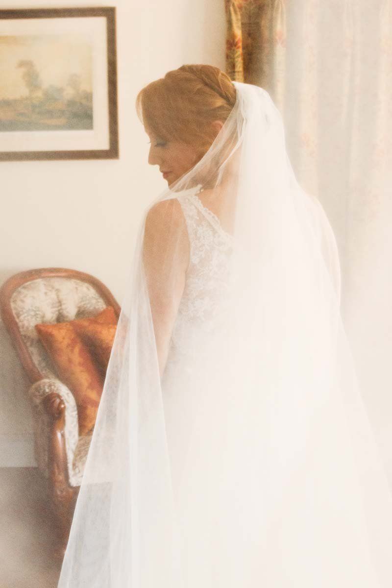 bride getting ready at gaggin bandon co.cork