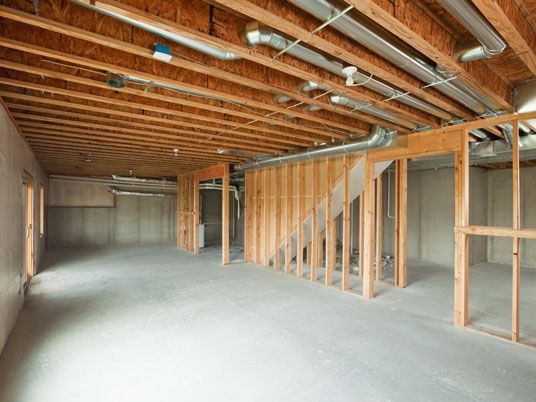 An image of an un-finished basement in need of proper insualtion
