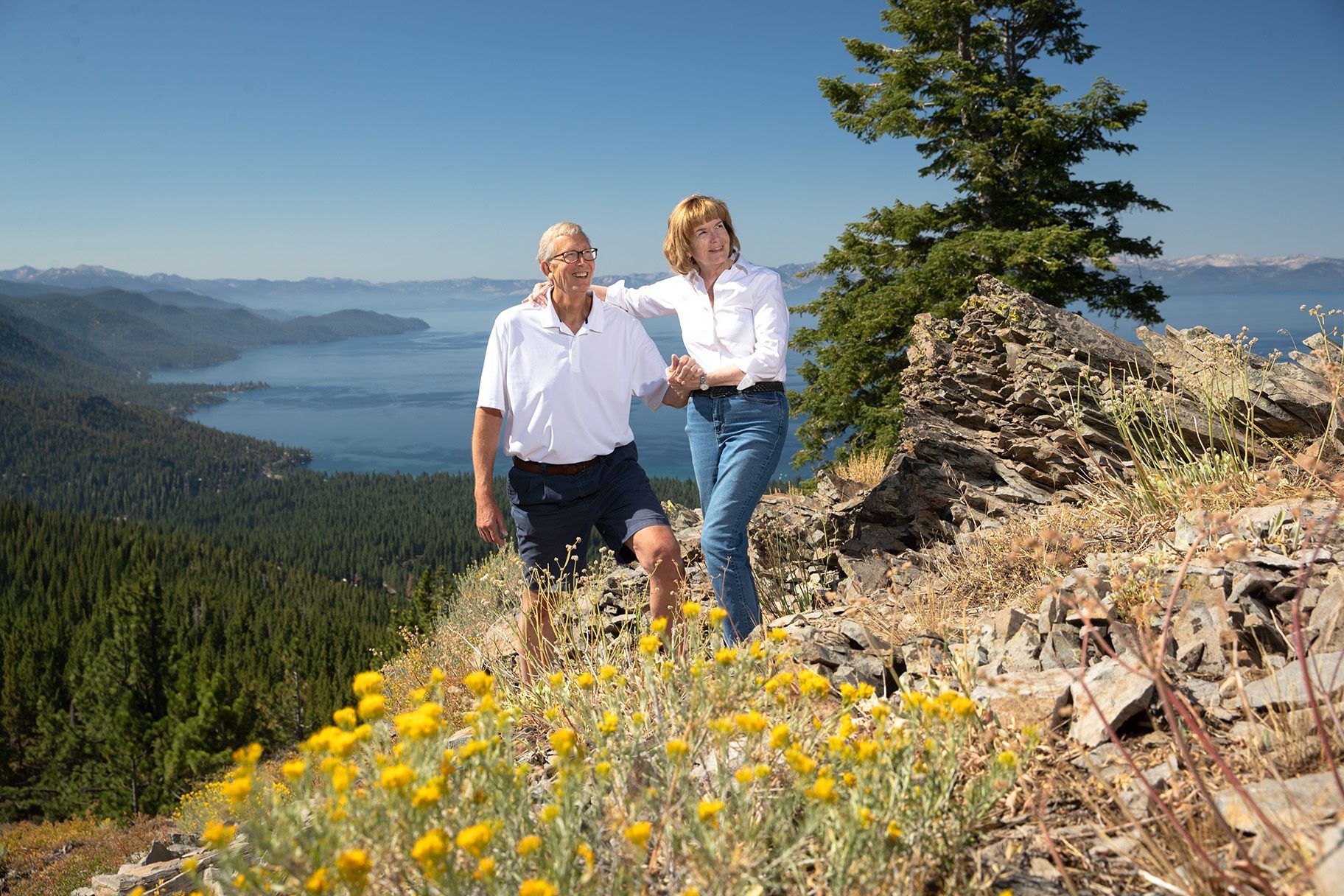 grandparents being photographed together